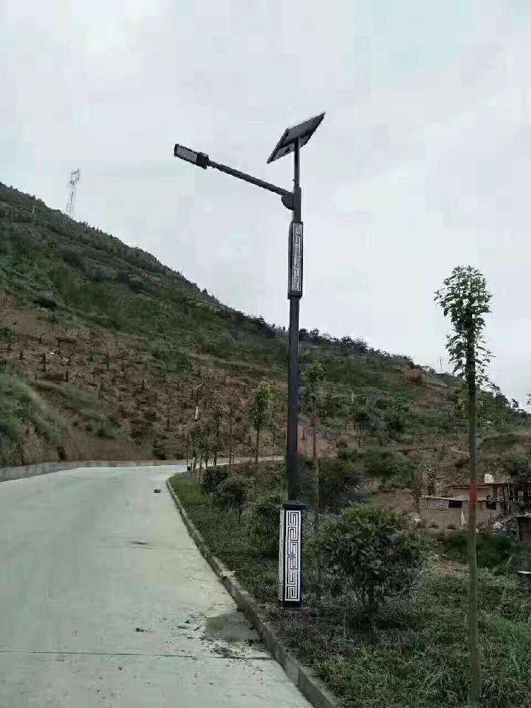 水磨沟区仿古太阳能路灯